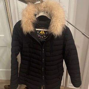 Moose Knuckles Women's Large Roselawn Parka Coat with Fur Hood.